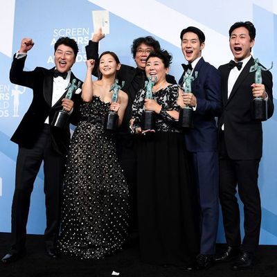 “Parásito” da la campanada en los premios del Sindicato de Actores