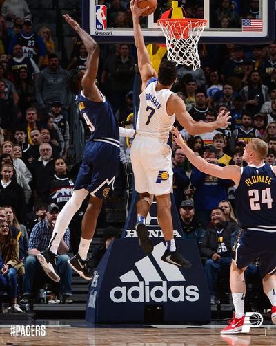 Pacers sorprenden a Nuggets