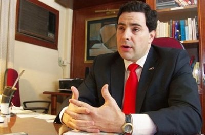 Ex senador responsabiliza a Mario Abdo por fuga en cárcel de Pedro Juan