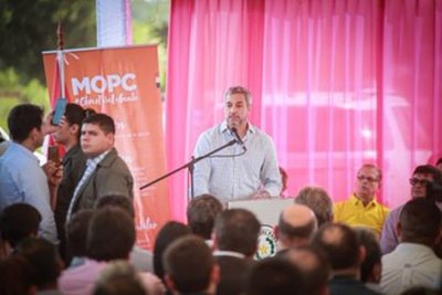 Gobierno proyecta repunte en la economía del país