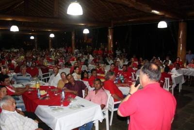 Afara y su grupo patean el tablero de unidad para presidir la Junta: lanzan al senador con discursos de choque