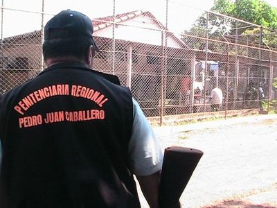Guardiacárceles lamentan falta de apoyo del Estado