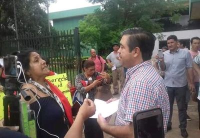 Denuncian que infección hospitalaria afectó a pacientes con dengue en Luque