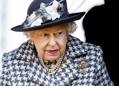 Isabel II y Eurocámara asienten brexit