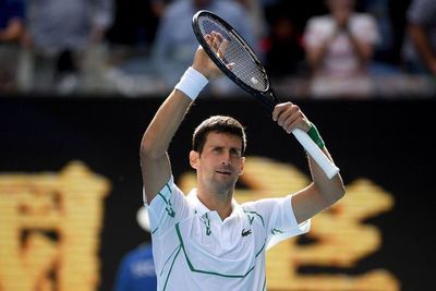 Sin sufrir, Djokovic avanzó a octavos