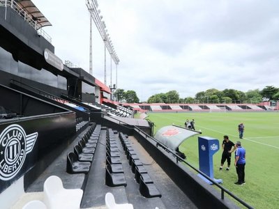 Diez de los doce estadios paraguayos con certificado VAR