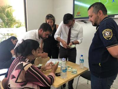 Fiscalía Antisecuestro detiene a una mujer por extorsión de G. 45 millones