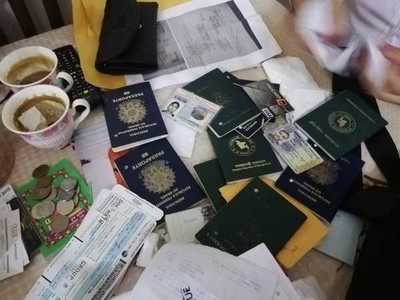 Fiscalía investiga red dedicada a falsificar documentos