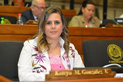 Financiamiento Político: Según Kattya González, “ya no se puede legislar vai vai”