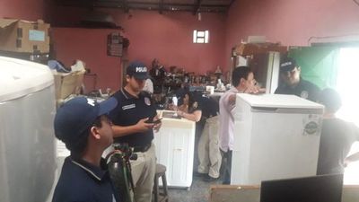 CDE: incautan evidencias en megaoperativo por pornografía infantil