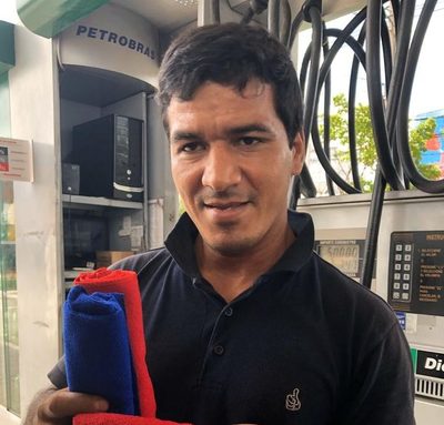 Madre dice que realizó denuncia por caso de la joven que se sintió mal tras recibir una toalla por parte de un hombre