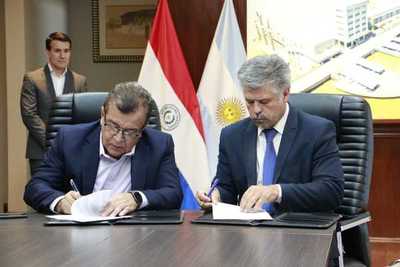 SENAD y la EBY acuerdan colaboración mutua contra el narcotráfico