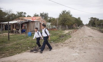 OCDE: "Sistema educativo paraguayo profundiza las desigualdades sociales"