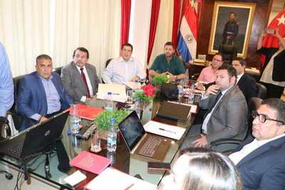 ANR: La “paz en las alturas” es clave, pero también en mandos medios y picapleitos, afirman en la Junta