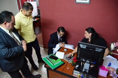 Prieto denuncia alteración de datos informáticos ante la Fiscalía