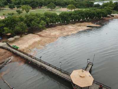 Trabajos de revitalización del Lago Ypacaraí