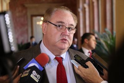 Gobernador de Alto Paraná: “Estamos tratando de construir antes de destruir”