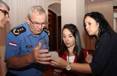 Acevedo rompe “prevalencia” de políticos en viceministerio de Seguridad e instala a experto policial