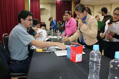 Desde el 24 de febrero, jóvenes de Itapúa pueden inscribirse para acceder a becas