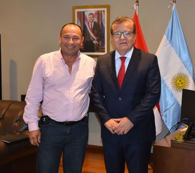 EBY prevé mejoras en infraestructura de San Cosme y San Damián