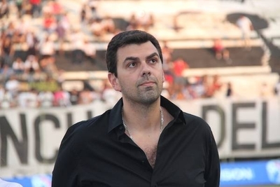 Trovato le responde al árbitro Juan López