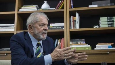 Lula pide renuncia o impeachment de Bolsonaro