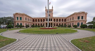 Clases siguen suspendidas y desde el domingo se levanta cuarentena total