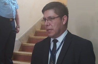Director de Salud Pública responde a los que se quejan por el sitio donde los llevaron por cuarentena: “No tenemos la capacidad de un hotel 5 estrellas”