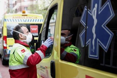 España registra 812 nuevas muertes por coronavirus en 24 horas y supera las 7.300