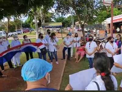 Enfermeros exigen equipos de protección en Ciudad del Este