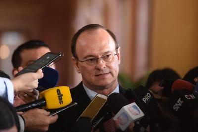 Director paraguayo de Itaipú “insta a adherirse al mandato del Ejecutivo”