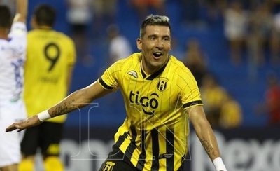 HOY / Pájaro ruega por sus camisetas: “Tienen un valor sentimental”