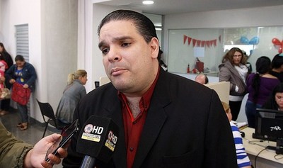 López Arce insta al IPS y al BNF a ser “héroes” y no “villanos”