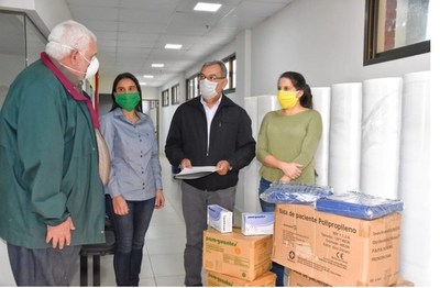 Gobierno entrega equipos de bioseguridad para afrontar pandemia en Itapúa