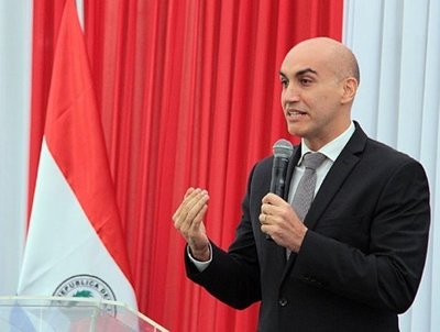 Salud analizará situación de Portillo sobre cobro de haberes sin hacer consultorio