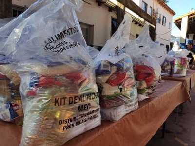 MEC concluye tercera entrega de kits de alimentos en escuelas y colegios