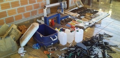 CDE: Desmantelan laboratorio donde elaboraban zapatillas rellenas de cocaína