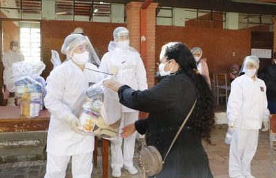 Continúa la entrega de kits de alimentos a instituciones educativas de la Capital
