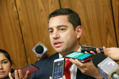 Alliana reelecto en Diputados mientras la puja sigue en Senadores