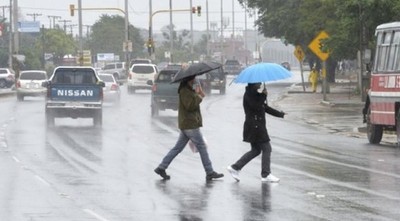 Anuncian clima frío y precipitaciones para este miércoles